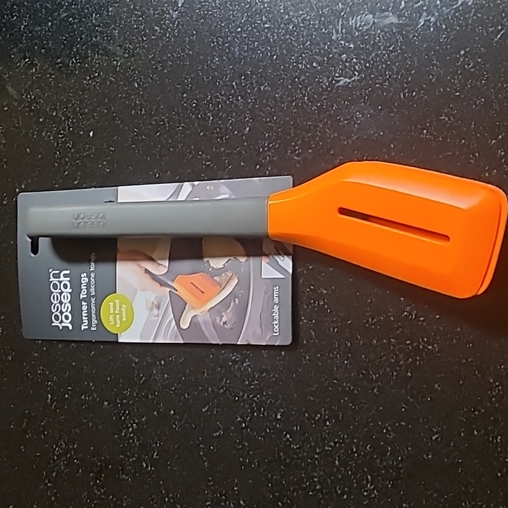 Turner Tongs